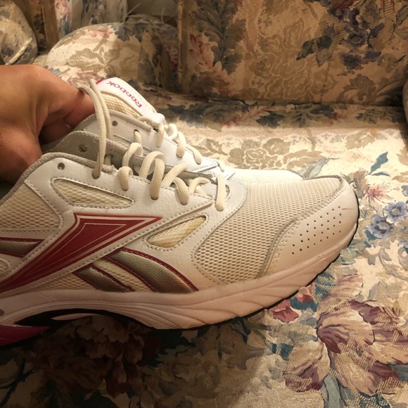 Reebok running shoes - Picture 13 of 15